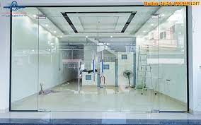 Cửa Kính Cường Lực 8mm – Lựa Chọn Linh Hoạt Cho Không Gian Nhỏ