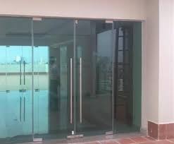 Cửa Kính Thủy Lực Là Gì? Cấu Tạo Và Ứng Dụng Trong Thiết Kế Hiện Đại