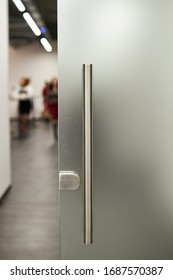 Phân Loại Cửa Kính Cường Lực Phổ Biến Hiện Nay 2 Phân Loại Cửa Kính Cường Lực Phổ Biến Hiện Nay