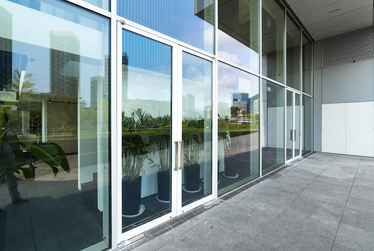 Phòng Tắm Kính Cabin – Giải Pháp Hoàn Hảo Cho Không Gian Hiện Đại